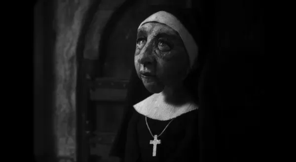Mater Benefacta by Marc Riba, Anna Solanas